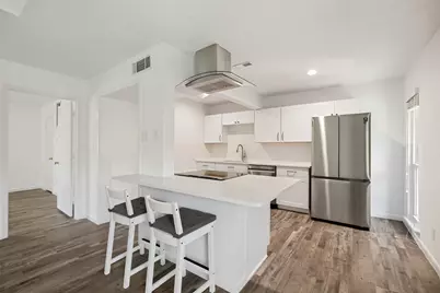 4317 Hartford Street #204, Dallas, TX 75219 - Photo 3