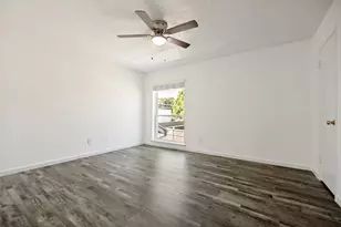 4317 Hartford St, Dallas, TX 75219 - Photo 9