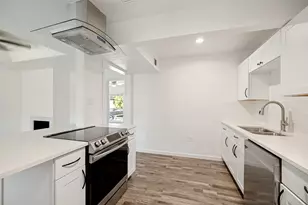 4317 Hartford St, Dallas, TX 75219 - Photo 7