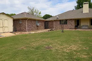 421 Bluebonnet Ln, Red Oak, TX 75154 - Photo 3