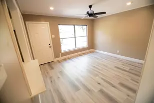 3539 S Ewing Ave, Dallas, TX 75216 - Photo 1