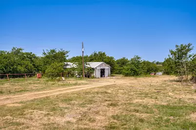 243 Rock Court, Decatur, TX 76234 - Photo 21