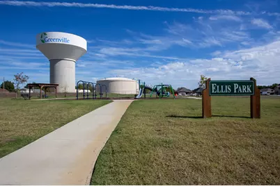 702 Moseley Lane, Greenville, TX 75402 - Photo 23