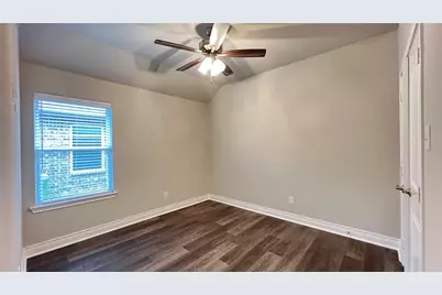 702 Moseley Lane, Greenville, TX 75402 - Photo 17