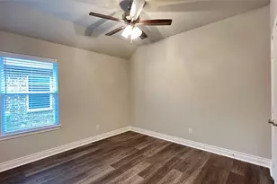 702 Moseley Ln, Greenville, TX 75402 - Photo 17