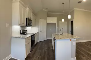 704 Tippit Ln, Greenville, TX 75402 - Photo 7