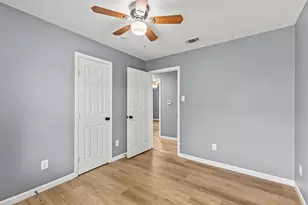 108 Cook St, Waxahachie, TX 75165 - Photo 17