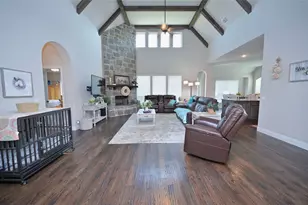 213 Oakcrest Dr, Justin, TX 76247 - Photo 13