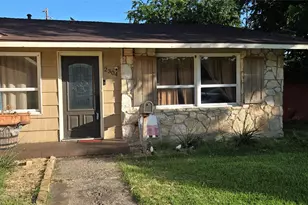 2304 Lakeland Dr, Carrollton, TX 75006 - Photo 1