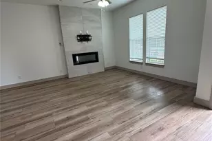 1144 Kathy Ln, Lewisville, TX 75067 - Photo 3