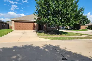 700 Swan Dr, Aubrey, TX 76227 - Photo 1