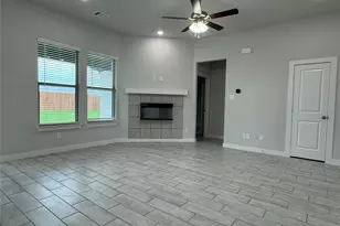 831 Rosebud Trl, Ferris, TX 75125 - Photo 5