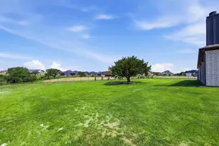 901 Medaris Wy, Azle, TX 76020 - Photo 31