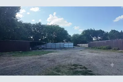 2532 Plaza Boulevard, Dallas, TX 75241 - Photo 25