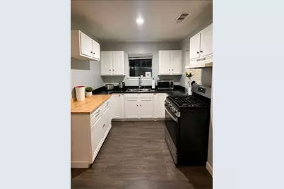 2532 Plaza Boulevard, Dallas, TX 75241 - Photo 3