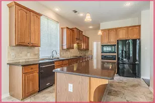 9620 Lacey Ln, Fort Worth, TX 76244 - Photo 11