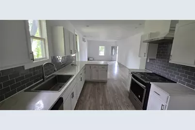1336 E Maddox Avenue, Fort Worth, TX 76104 - Photo 1