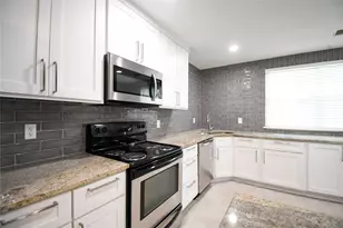 3430 Princeton, Irving, TX 75062 - Photo 3