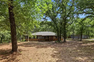 777 Wildwood Trail, Weatherford, TX 76085 - Photo 5