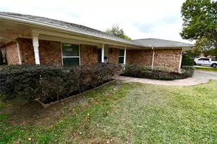1204 Jeffery Trail, Irving, TX 75062 - Photo 21