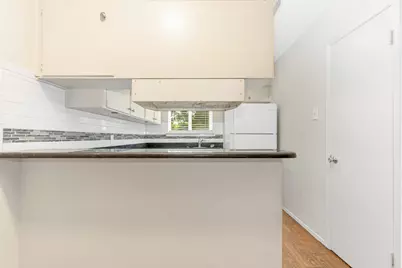 4538 Byers Avenue #10, Fort Worth, TX 76107 - Photo 5