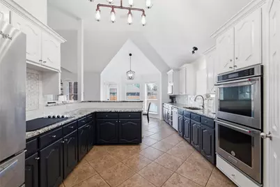 7 Equestrian Court, Mansfield, TX 76063 - Photo 3