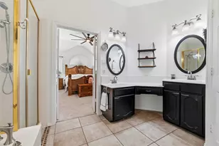 7 Equestrian Ct, Mansfield, TX 76063 - Photo 13