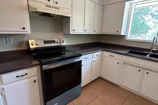 1206 Anetta St, Bowie, TX 76230 - Photo 5