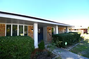 2705 Twinpost Ct, Irving, TX 75062 - Photo 23