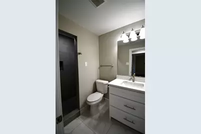 2705 Twinpost Court, Irving, TX 75062 - Photo 11