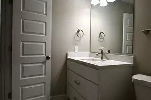2705 Twinpost Ct, Irving, TX 75062 - Photo 15
