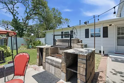 206 E North Street, Aubrey, TX 76227 - Photo 33