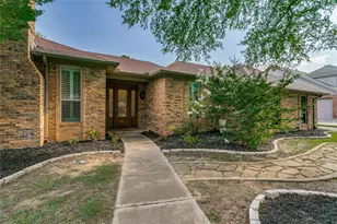2 Rolling Hills Cir, Denton, TX 76205 - Photo 5