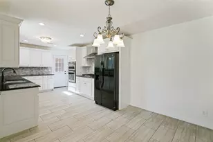 2 Rolling Hills Cir, Denton, TX 76205 - Photo 13