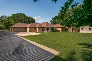 2 Rolling Hills Cir, Denton, TX 76205 - Photo 35
