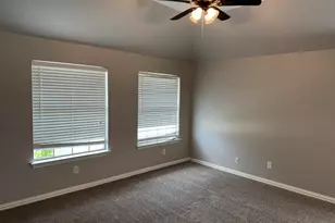 60 Kramer Ln, Sanger, TX 76266 - Photo 5