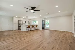3550 Ridgeoak Way, Farmers Branch, TX 75234 - Photo 5