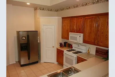 1606 Mapleleaf Fall, Allen, TX 75002 - Photo 5
