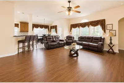 2201 Trickling Creek Drive, Garland, TX 75041 - Photo 13