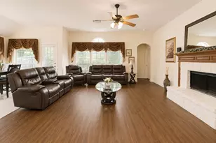2201 Trickling Creek Dr, Garland, TX 75041 - Photo 15