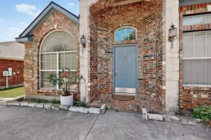 2201 Trickling Creek Dr, Garland, TX 75041 - Photo 1