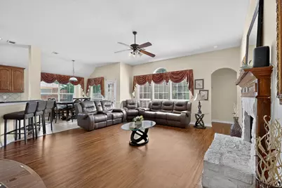 2201 Trickling Creek Drive, Garland, TX 75041 - Photo 7