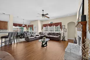 2201 Trickling Creek Dr, Garland, TX 75041 - Photo 7