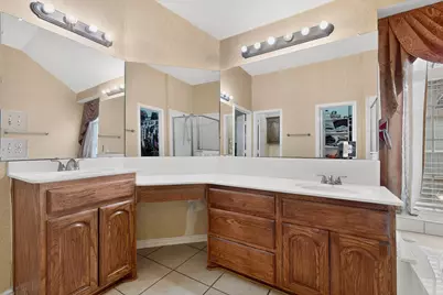 2201 Trickling Creek Drive, Garland, TX 75041 - Photo 21