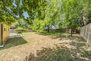 853 Lee Dr, Bedford, TX 76022 - Photo 17