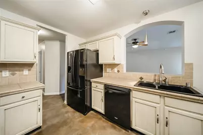 2211 Lilac Circle, McKinney, TX 75071 - Photo 11