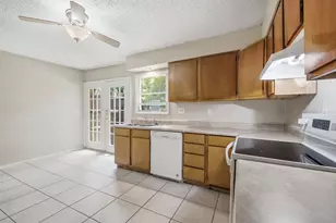 308 N Roe St, White Settlement, TX 76108 - Photo 11