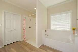 318 E 4th St, Lindsay, TX 76250 - Photo 17
