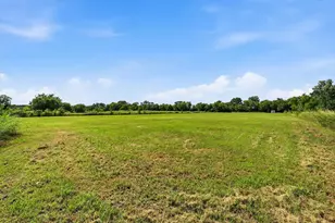 5894 Stone Creek Dr, Sanger, TX 76266 - Photo 29