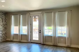 251 S Mill St, Lewisville, TX 75057 - Photo 7